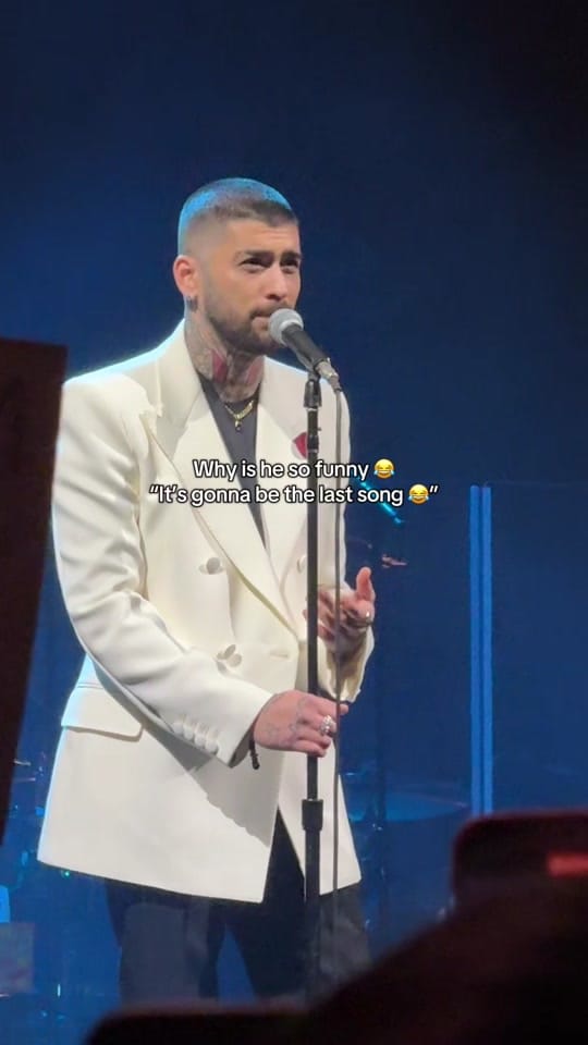 Post 5 by E 💜 on TikTok (video)