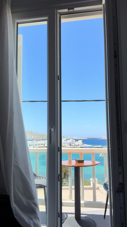 Post 4 by Dani on TikTok (video)