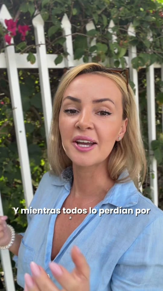 Post 6 by Anca Maria on TikTok (video)