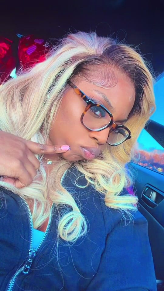 Post 5 by DELCHANEL🌺 on TikTok (video)