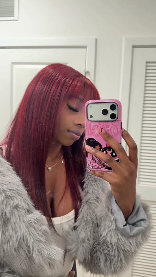 Post 3 by DELCHANEL🌺 on TikTok (video)