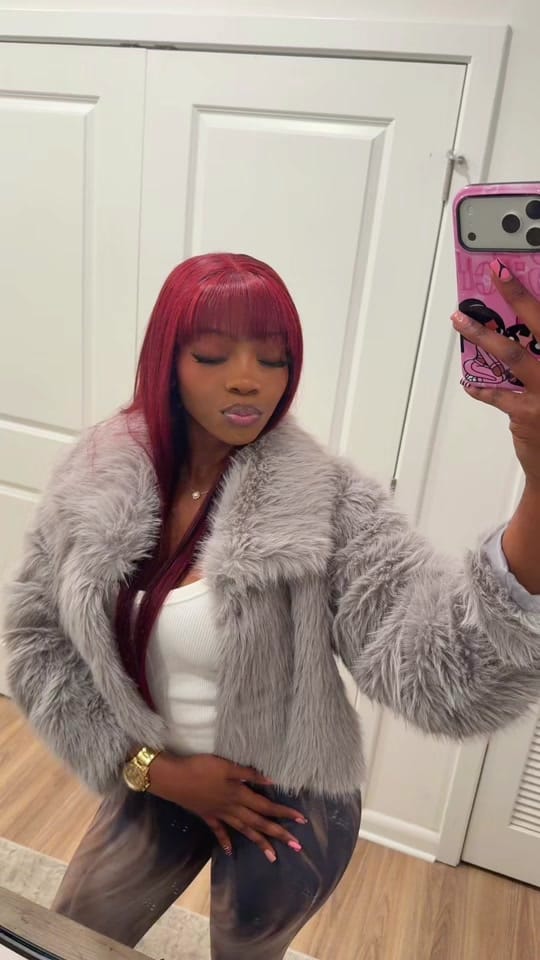 Post 1 by DELCHANEL🌺 on TikTok (video)