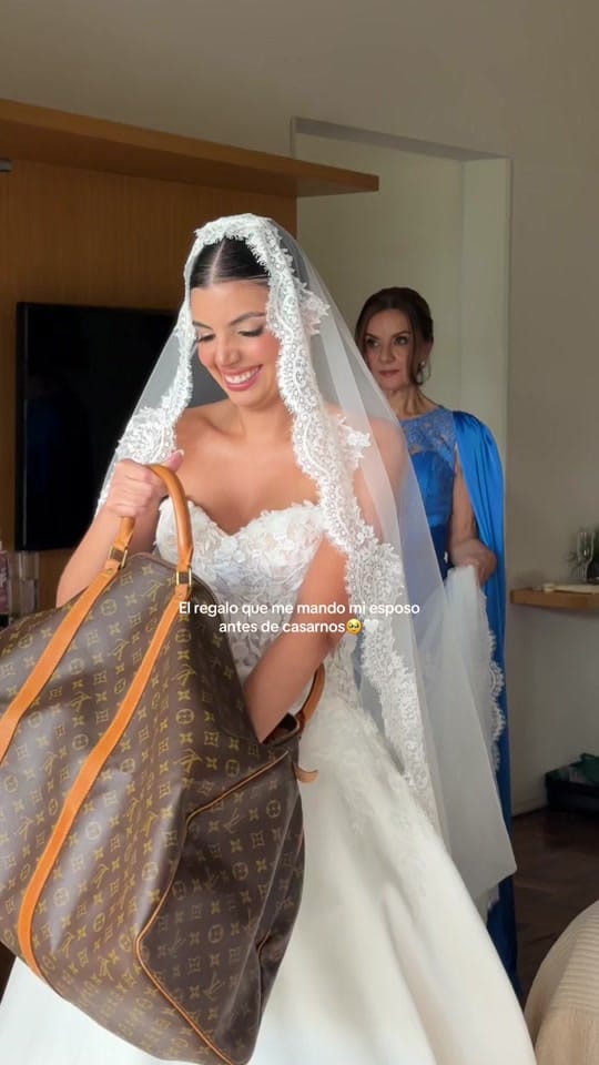 Post 9 by Alejandra Mejia Piantini on TikTok (video)