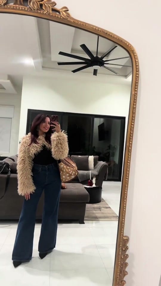 Post 3 by Karen Gonzalez on TikTok (video)
