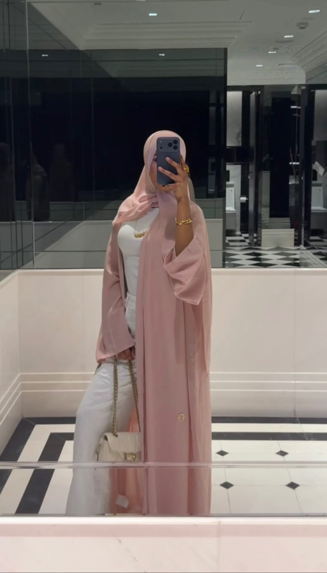 Post 4 by Sumaya Ali on TikTok (video)