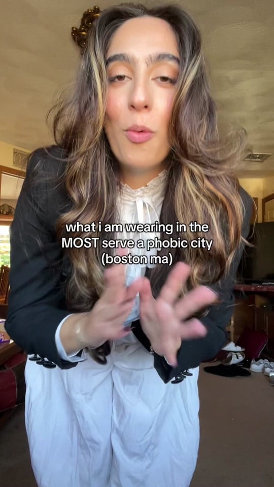 Post 8 by nicole <3 on TikTok (video)