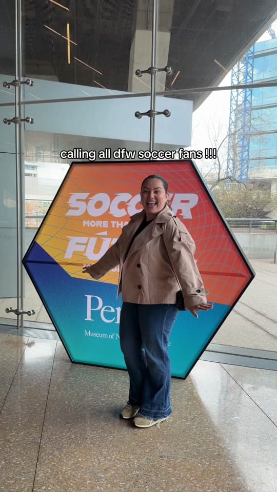 Post 8 by Kim Quiroz on TikTok (video)