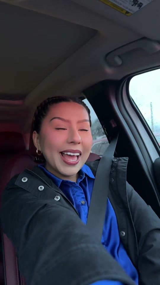 Post 2 by Vanessa🎀💐🪩 on TikTok (video)