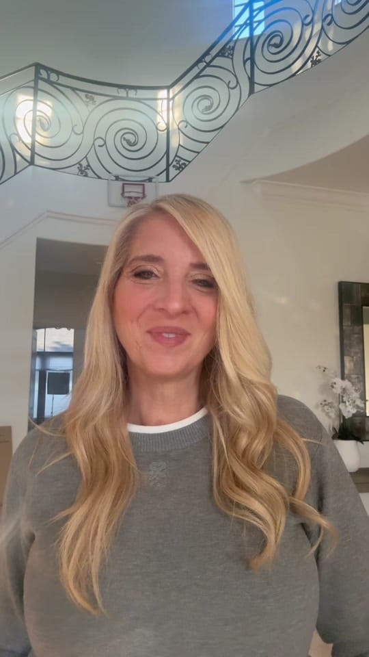 Post 5 by Livin Beautifully on TikTok (video)