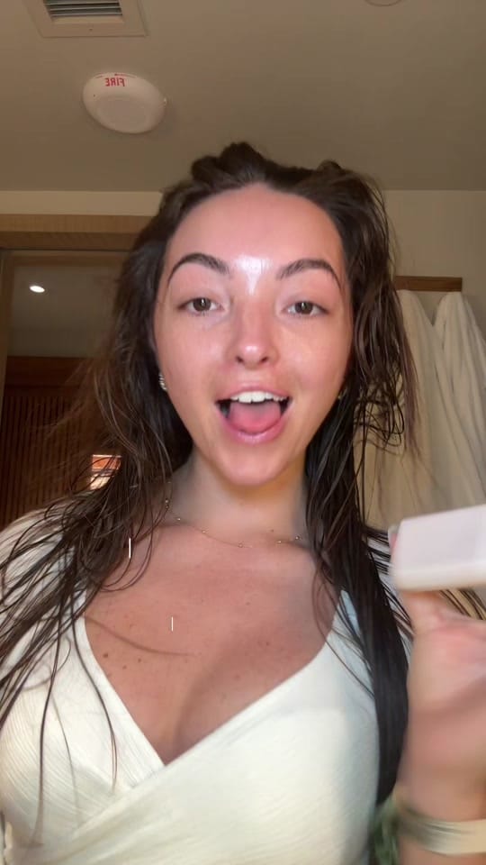 Post 3 by Bobbie’s Travel Diaries on TikTok (video)