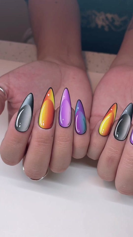 Post 8 by Fauxja Cat on TikTok (video)