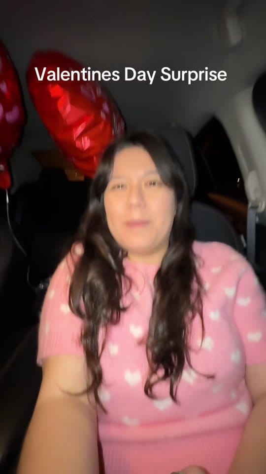 Post 2 by Tefy:San Diego Content Creator on TikTok (video)