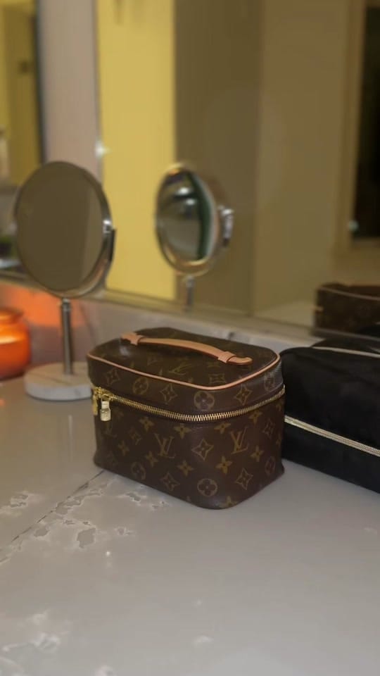 Post 4 by Jade on TikTok (video)