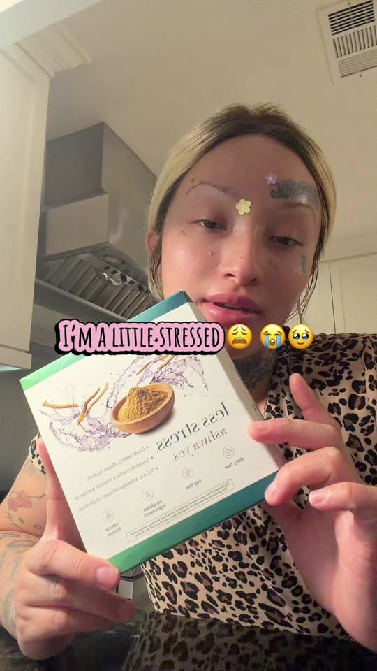Post 1 by makeupwithmariii93 on TikTok (video)