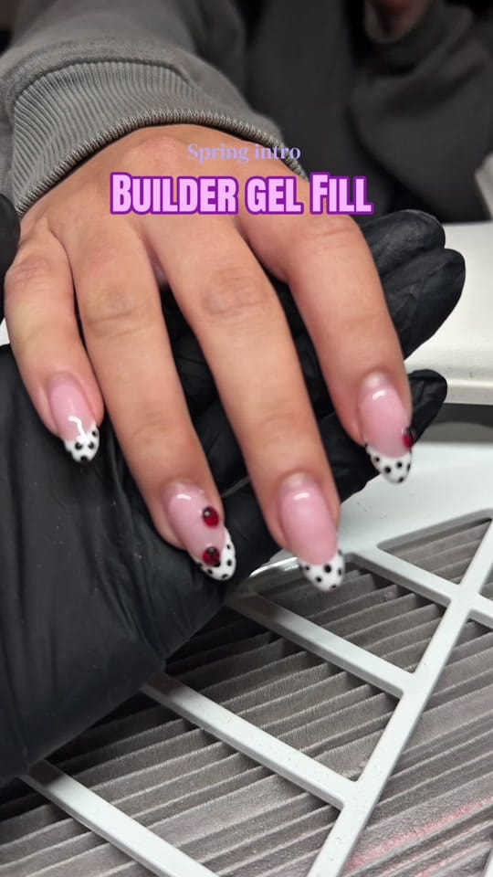 Post 5 by Dani | Nail Artist on TikTok (video)