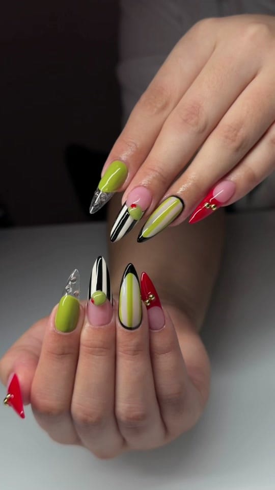 Post 10 by Dani | Nail Artist on TikTok (video)