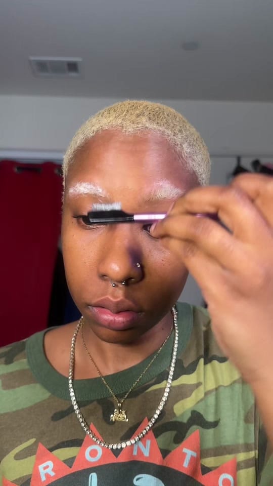 Post 8 by Thehoneydip on TikTok (video)
