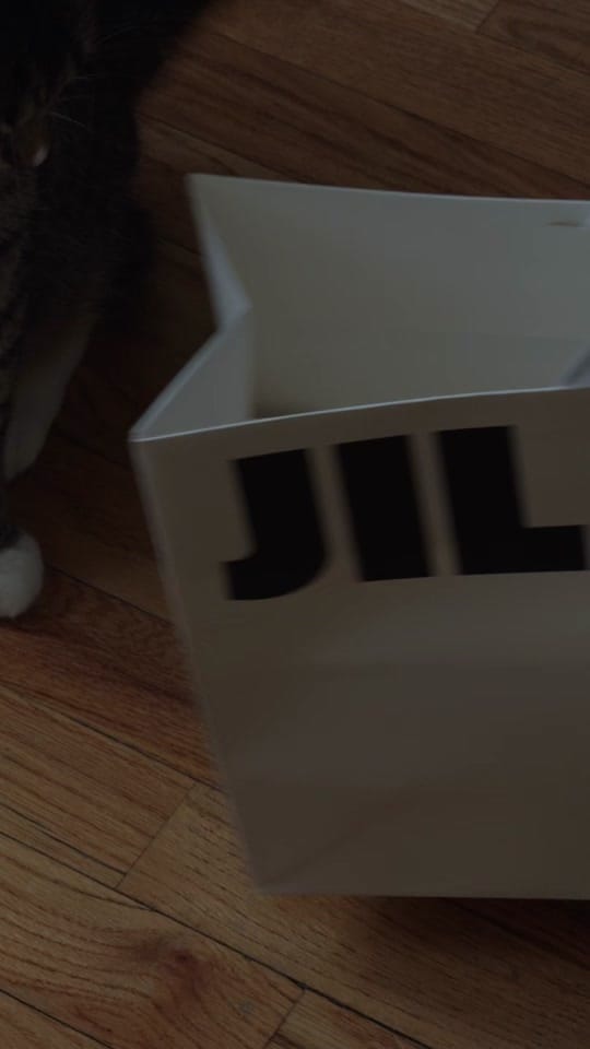 Post 8 by John Lee on TikTok (video)