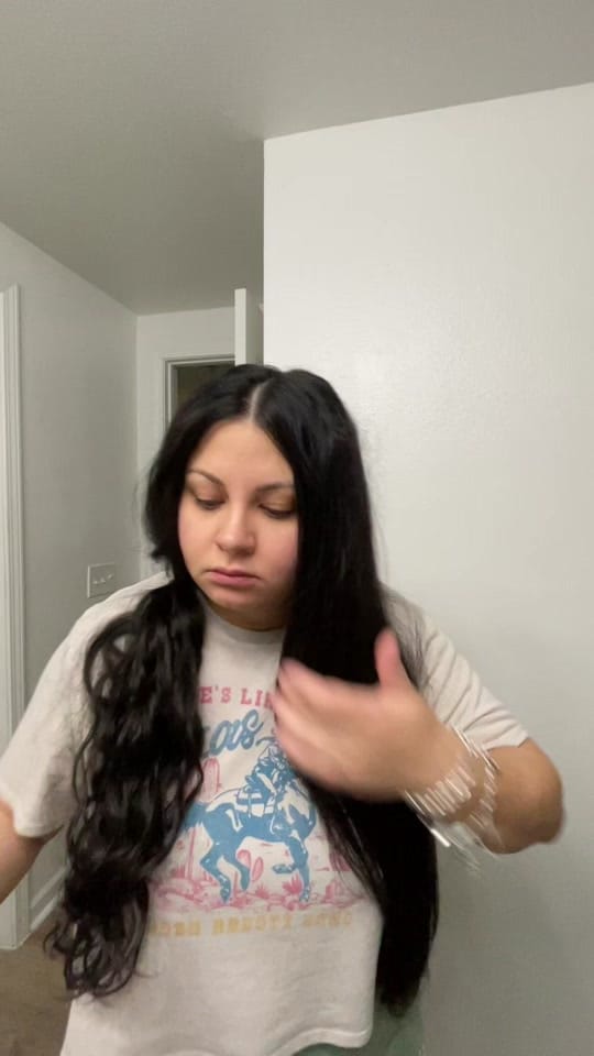 Post 2 by Mayla Sanchez on TikTok (video)