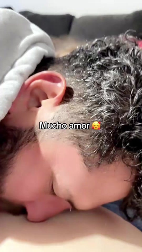 Post 2 by Nails chely 23 on TikTok (video)