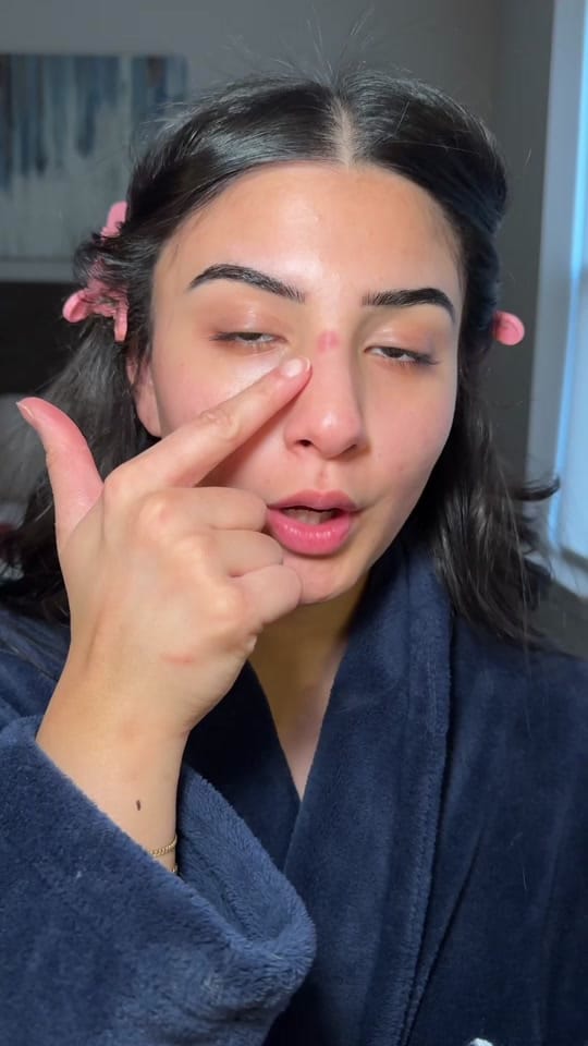 Post 4 by Sabrina Khan on TikTok (video)