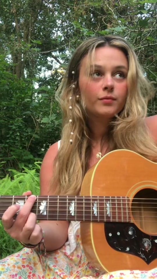 Post 10 by bekah!! 🦋 on TikTok (video)
