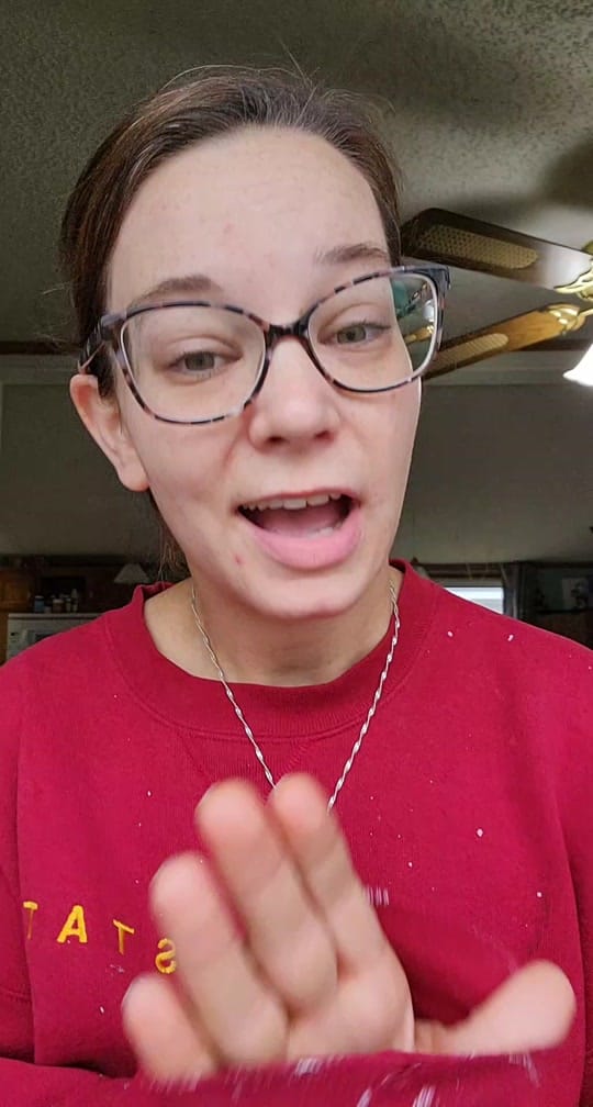 Post 1 by Samantha Restis on TikTok (video)