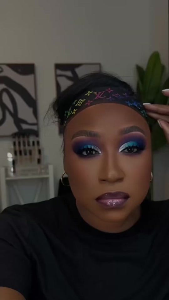 Post 4 by Kyi The Makeup Educator on TikTok (video)
