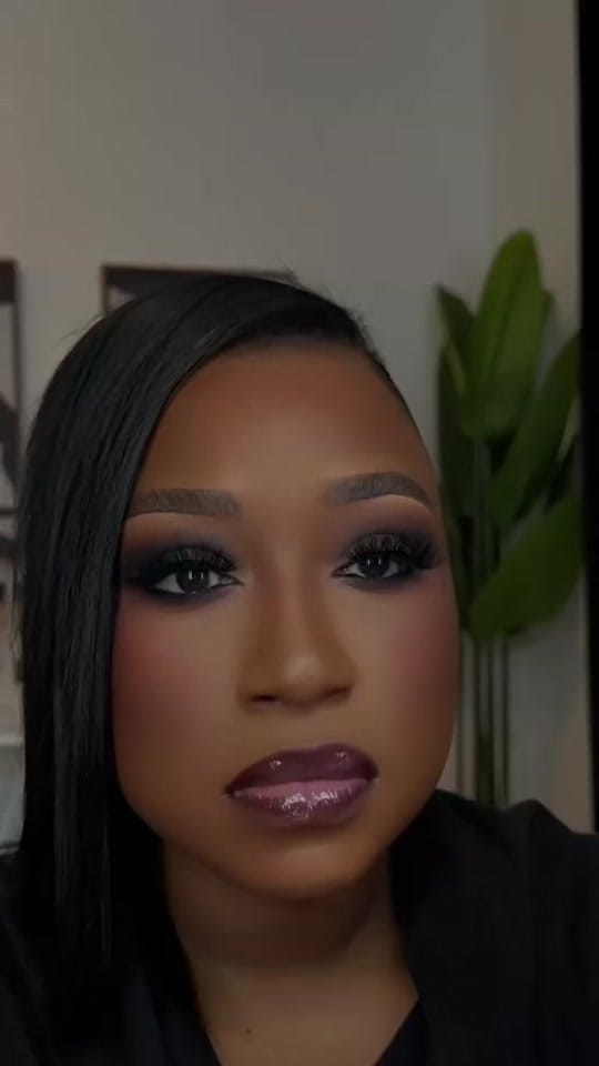 Post 6 by Kyi The Makeup Educator on TikTok (video)