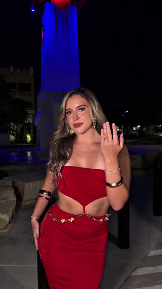 Post 5 by Juliana Monroy on TikTok (video)