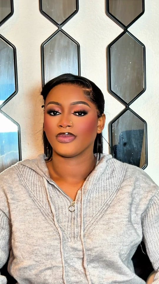Post 1 by Luxe glam by Tee on TikTok (video)