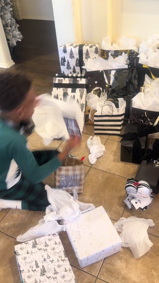 Post 1 by AvaJohnson on TikTok (video)
