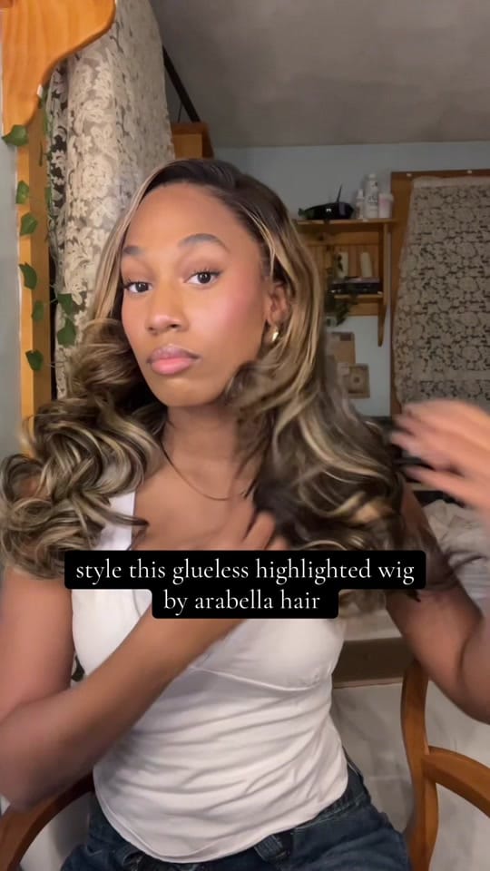 Post 8 by Flowers on TikTok (video)