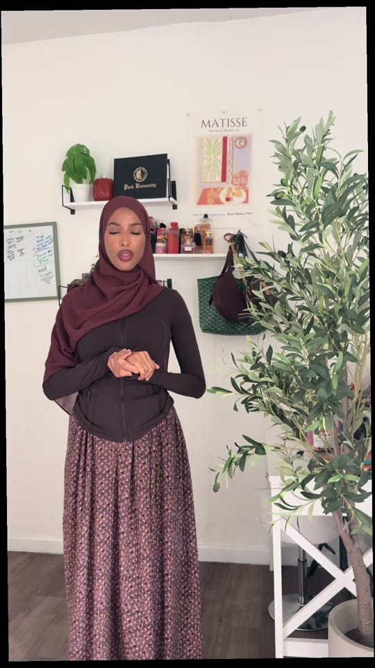 Post 5 by Abshira 🎀🩰 on TikTok (video)