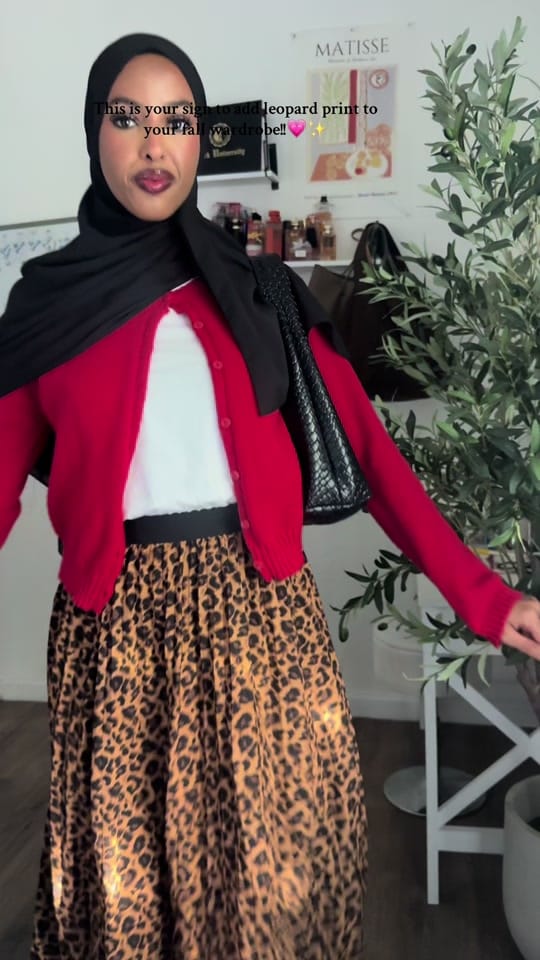 Post 7 by Abshira 🎀🩰 on TikTok (video)