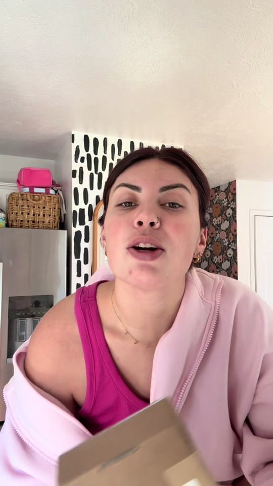 Post 5 by ✨ Bailey Hill | Working Mom on TikTok (video)