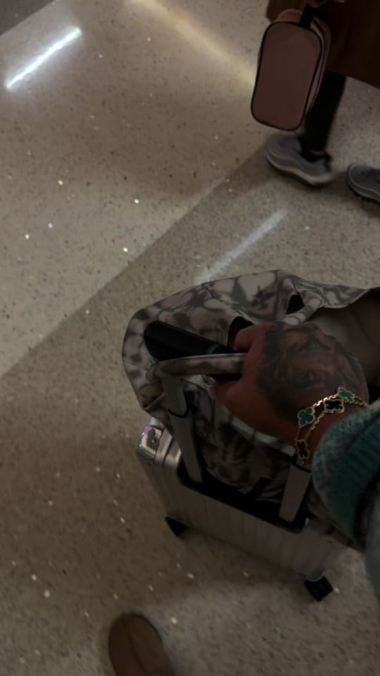 Post 8 by P🤍 on TikTok (video)