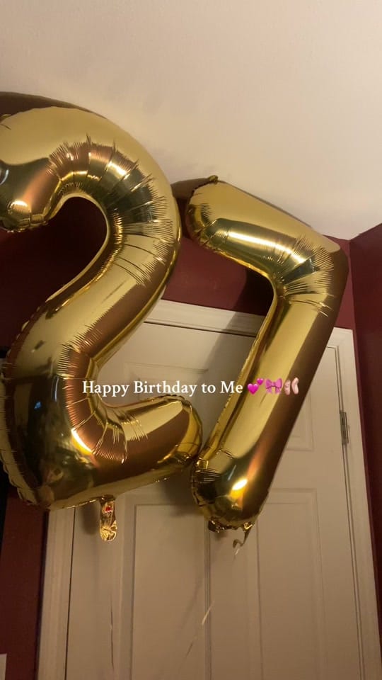 Post 7 by Kiya Y. on TikTok (video)