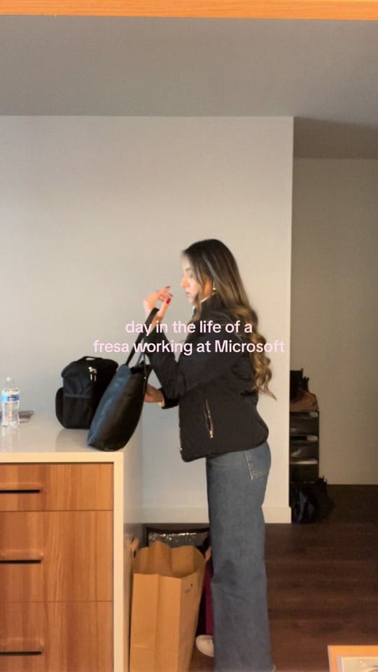 Post 9 by Vanesa | Tech + Lifestyle on TikTok (video)