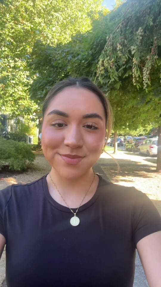 Post 5 by Vanesa | Tech + Lifestyle on TikTok (video)