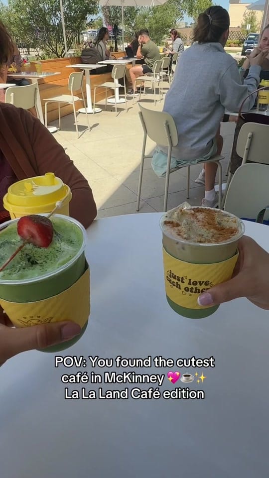 Post 4 by Vanesa | Tech + Lifestyle on TikTok (video)