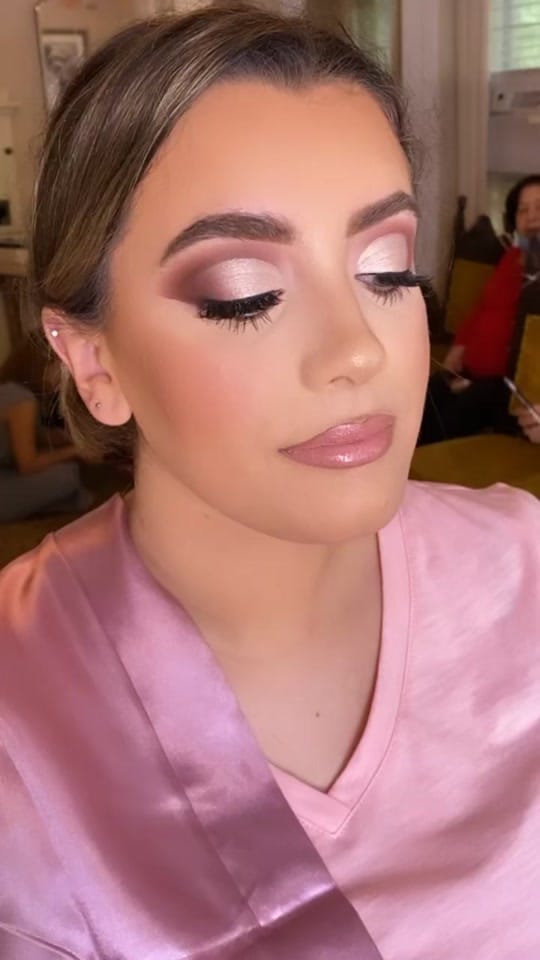 Post 10 by makeupbydarsys on TikTok (video)