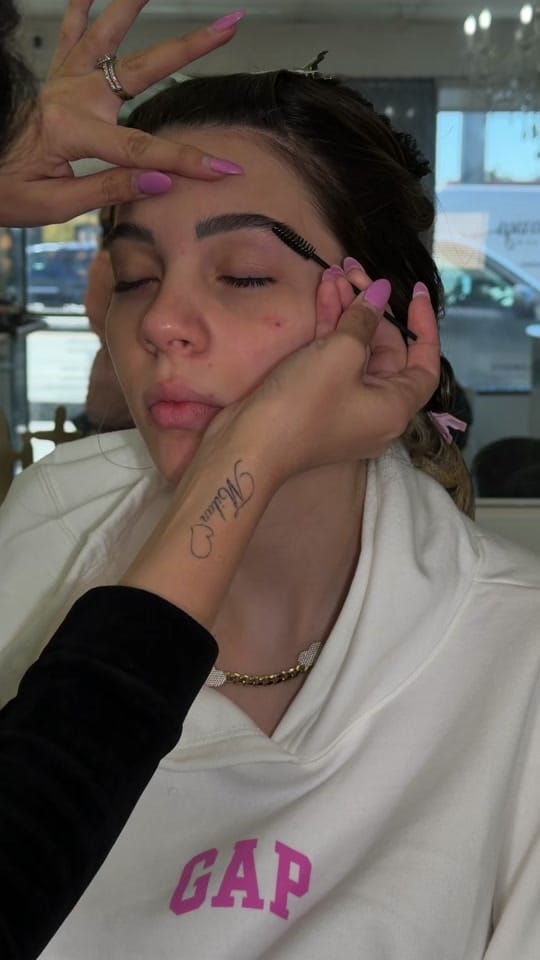 Post 7 by makeupbydarsys on TikTok (video)