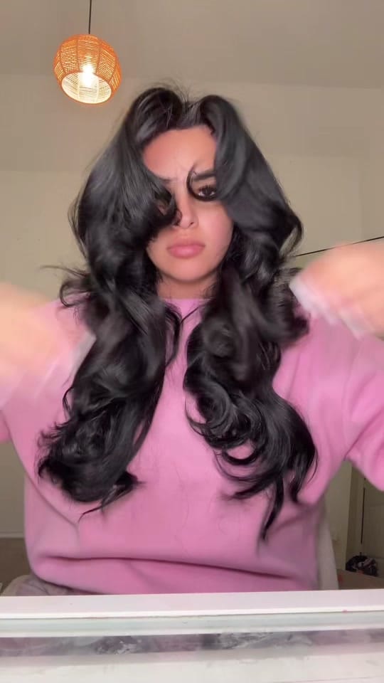 Post 2 by withmarianaa on TikTok (video)