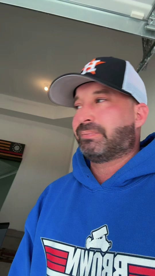 Post 2 by Jesse Jones on TikTok (video)
