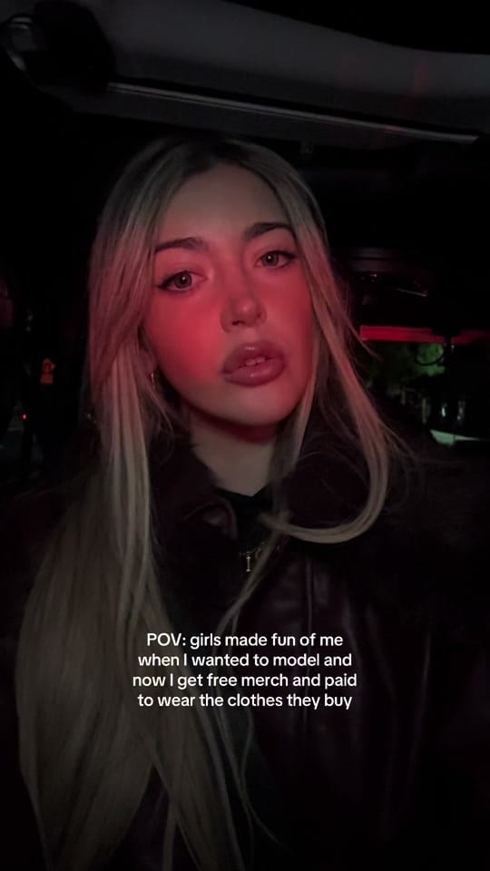 Post 7 by Sarah⋆. 𐙚 ̊ on TikTok (video)