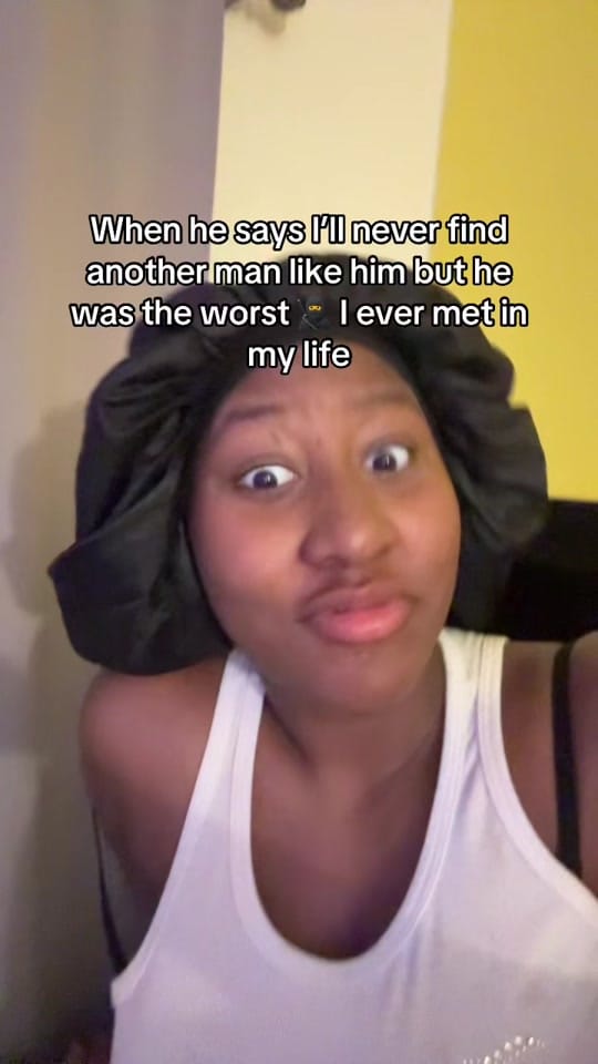 Post 9 by itsnotatavia on TikTok (video)