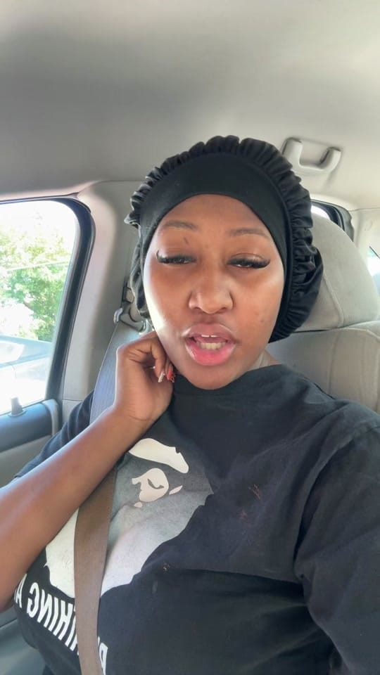 Post 6 by itsnotatavia on TikTok (video)