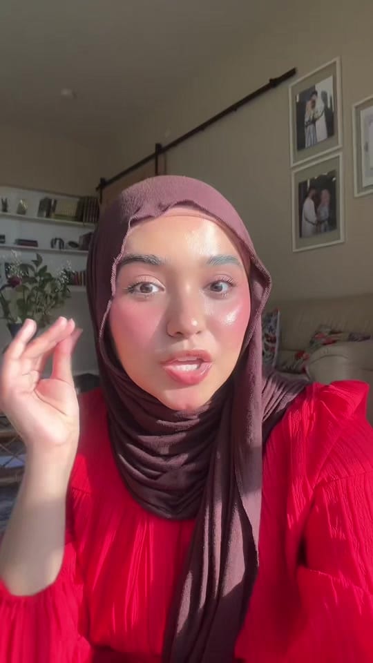 Post 8 by Adri🍉 on TikTok (video)