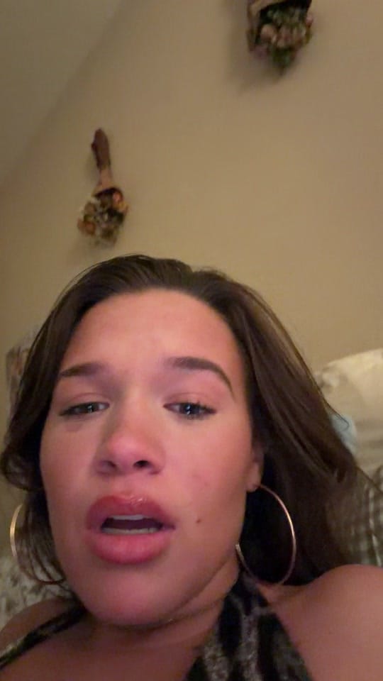 Post 4 by ella on TikTok (video)